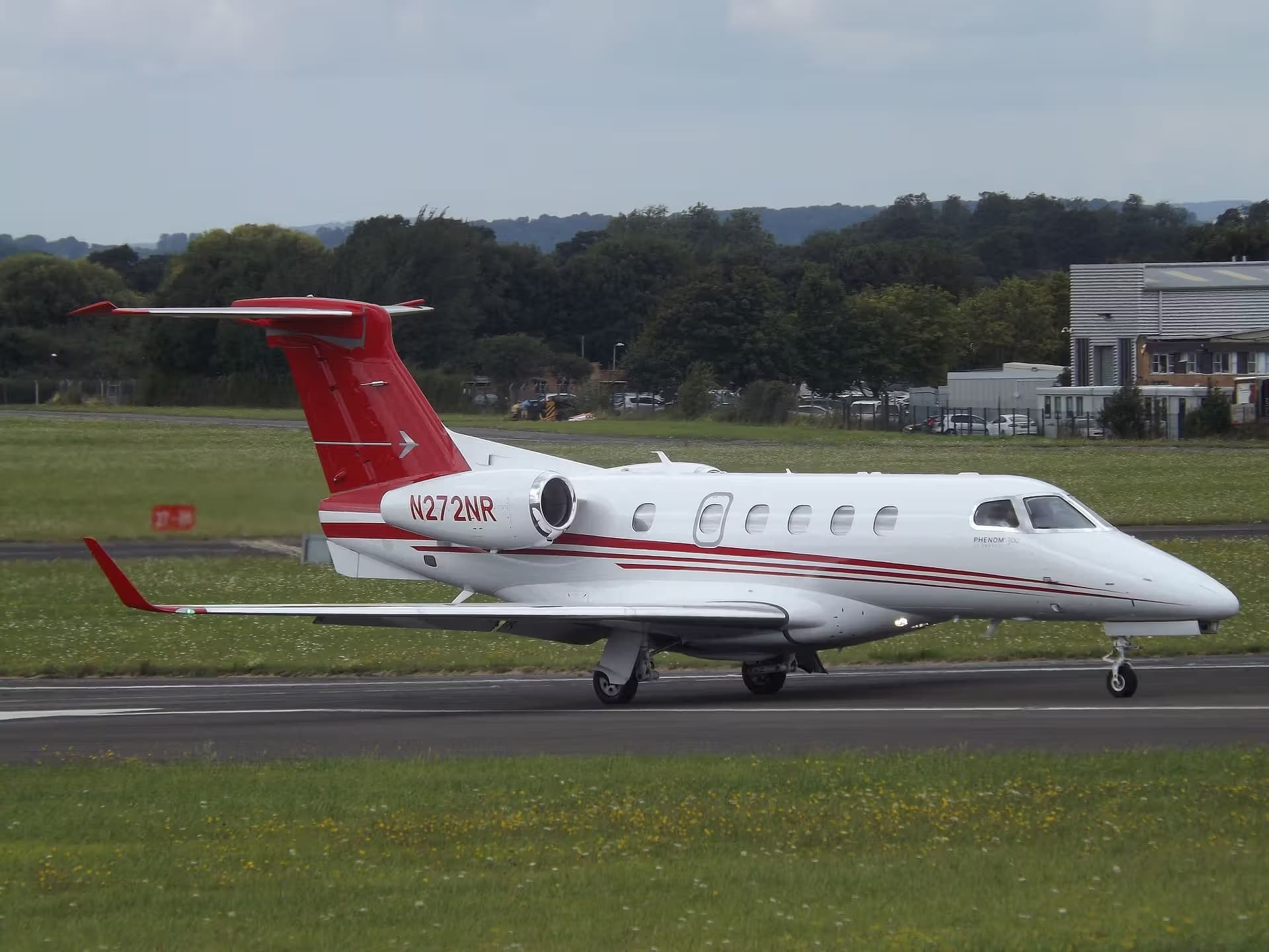 N272NR — Embraer