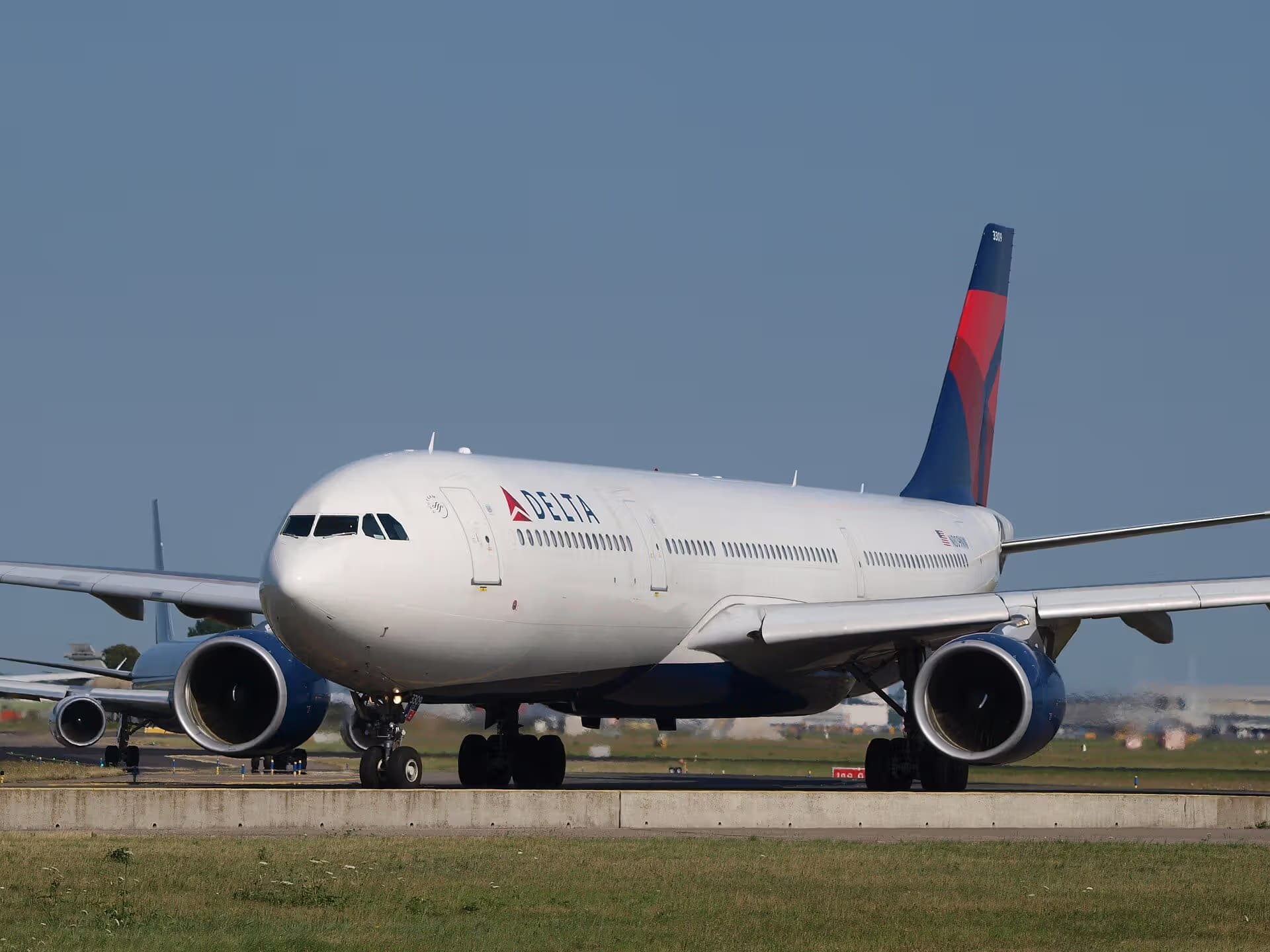N809NW — Airbus