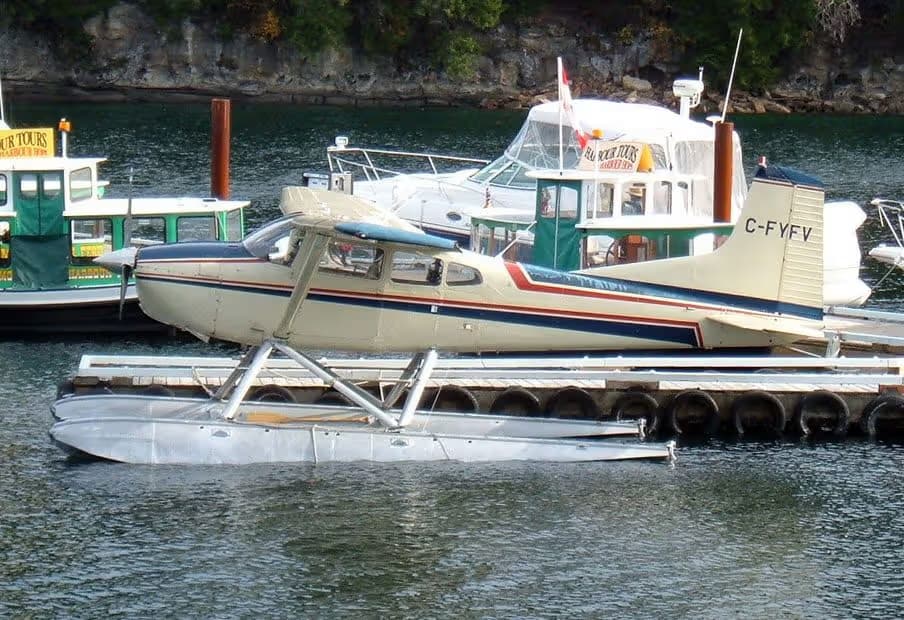 C-FYFV — Cessna