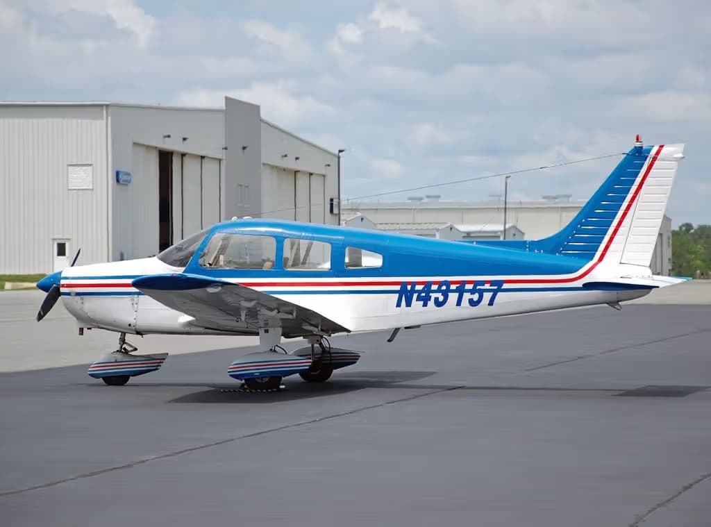 N43157 — Single-engine aircraft