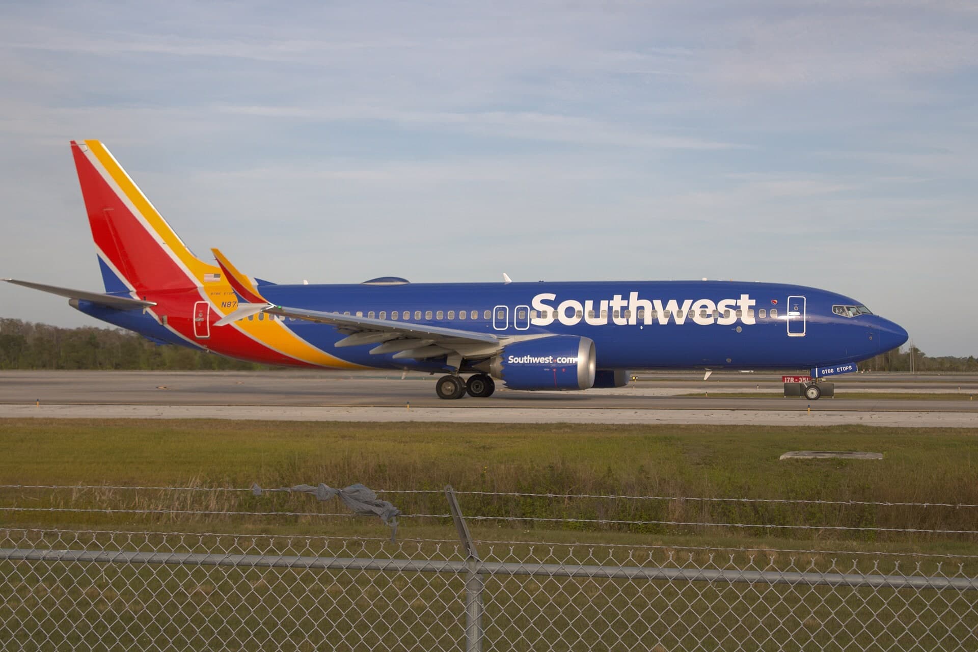 N8786Q — Boeing