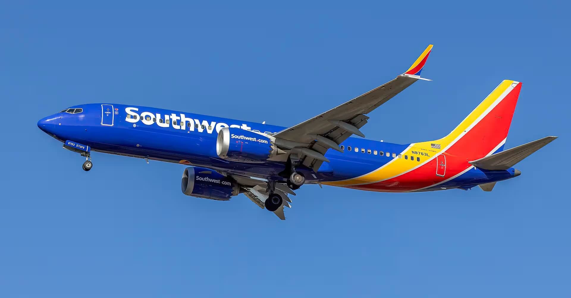 N8763L — Boeing
