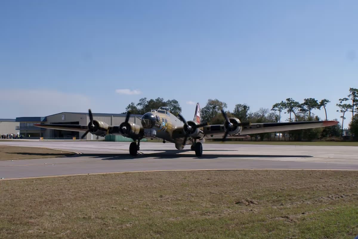 Unidentified — Aircraft