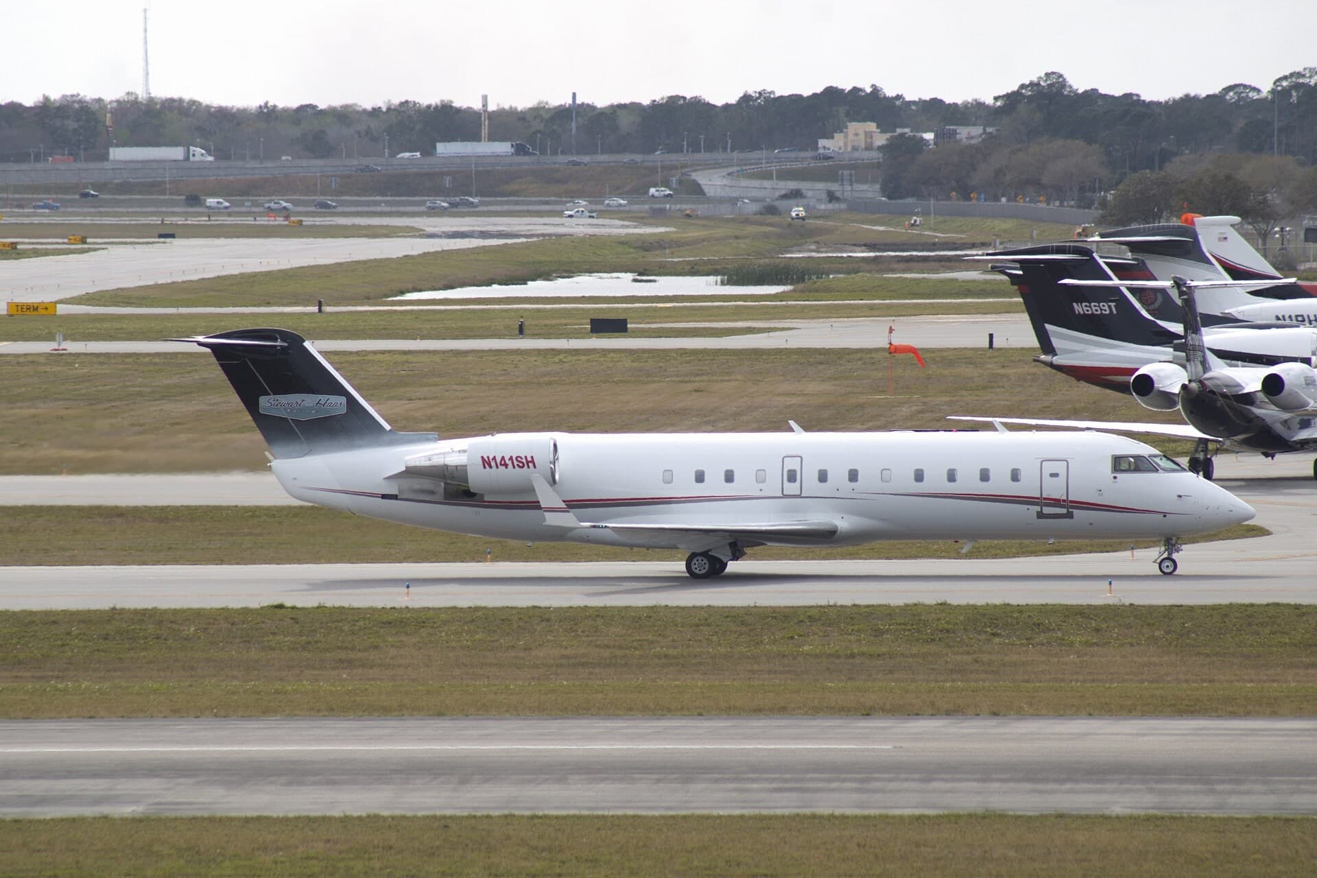 N141SH — Bombardier
