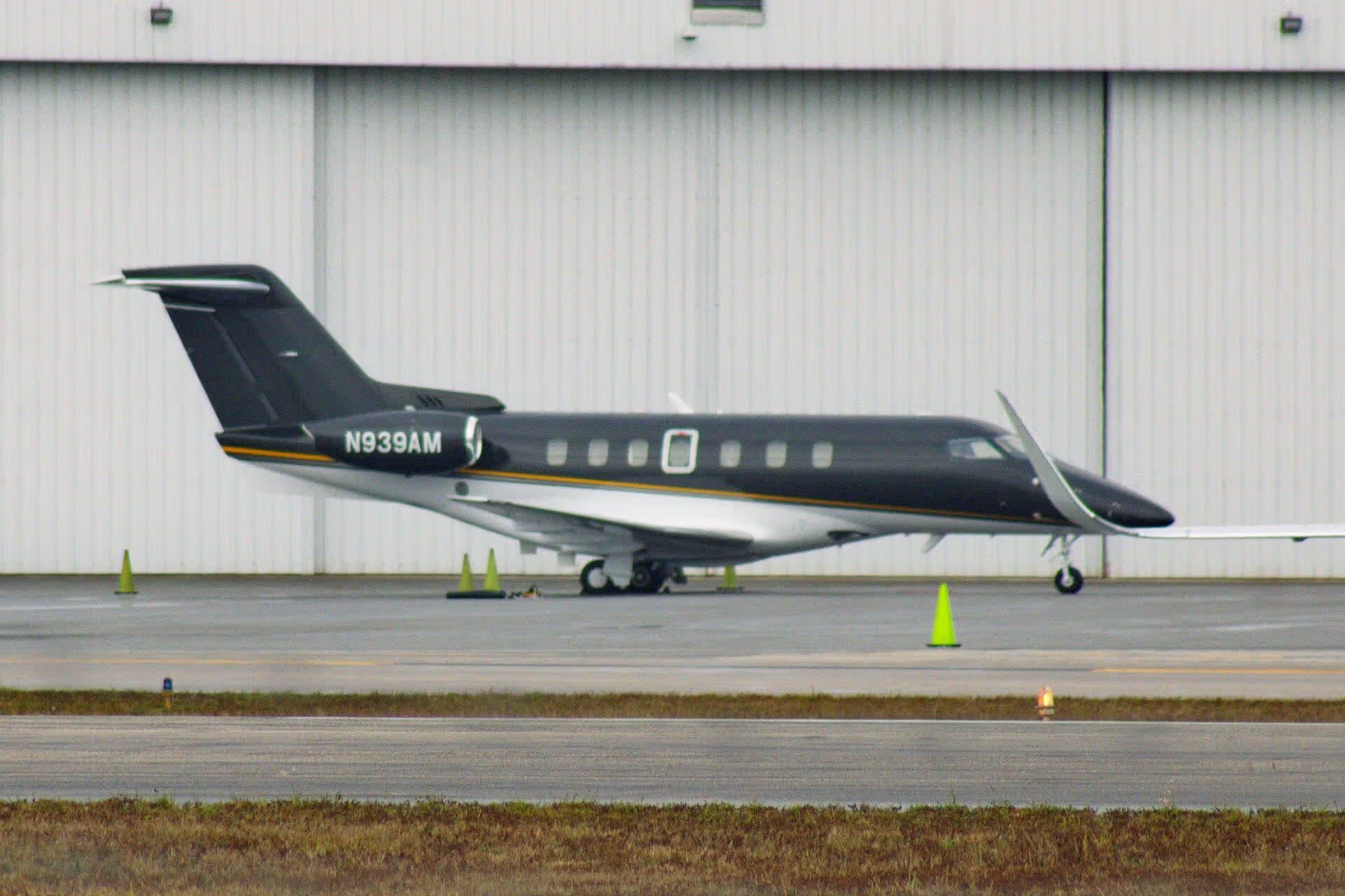 N939AM — Business jet