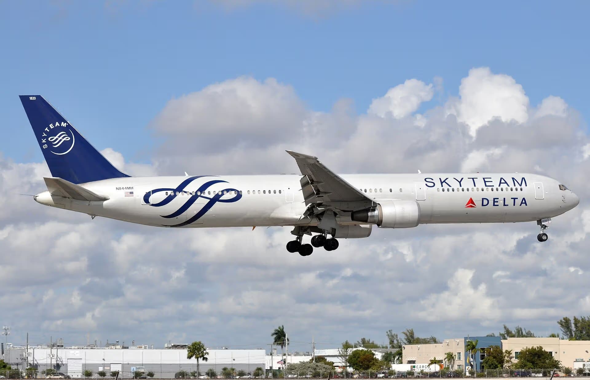 N844MH — Boeing
