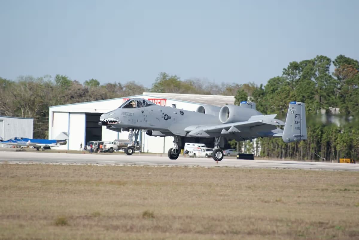 Unidentified — Aircraft