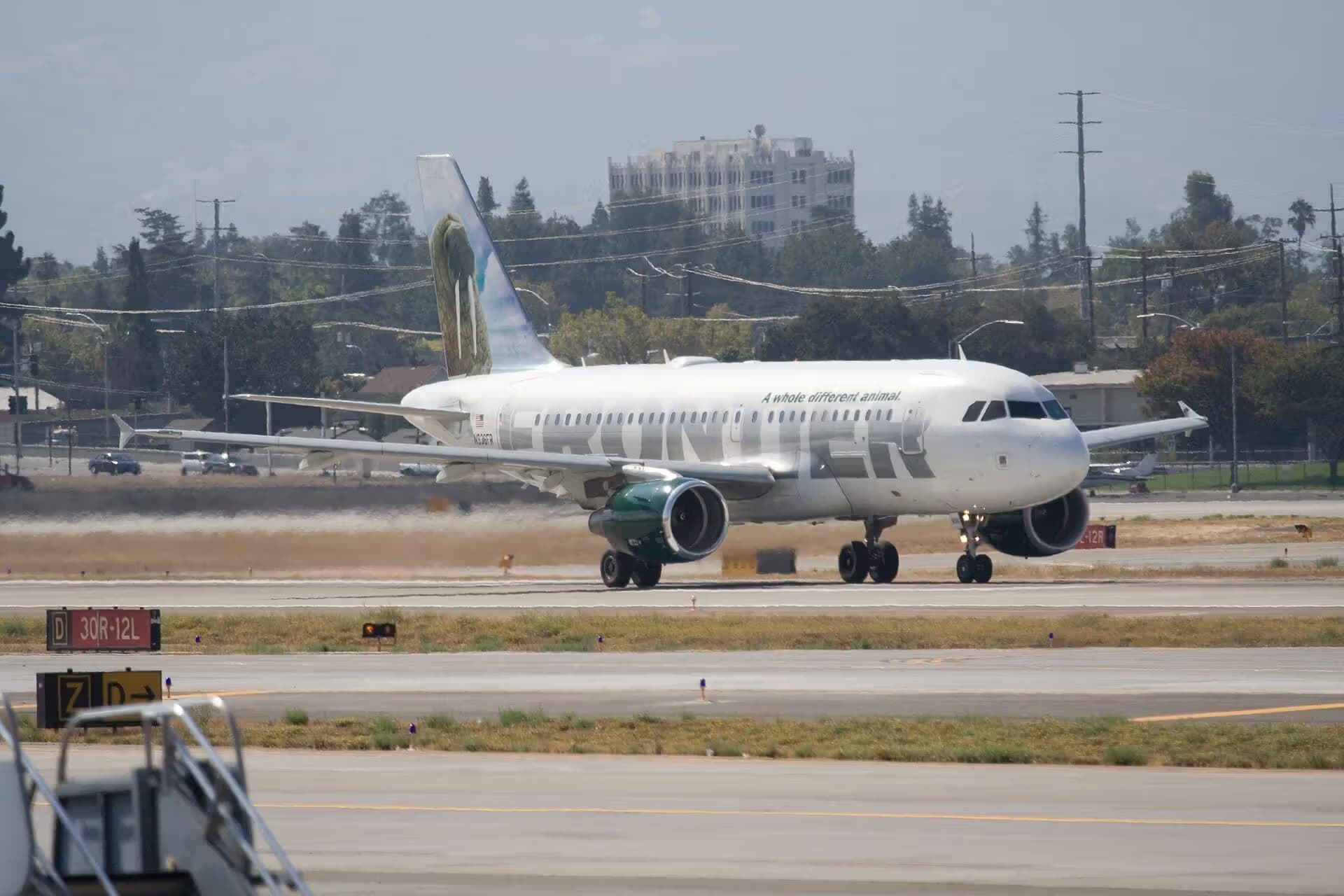 N936FR — Airbus