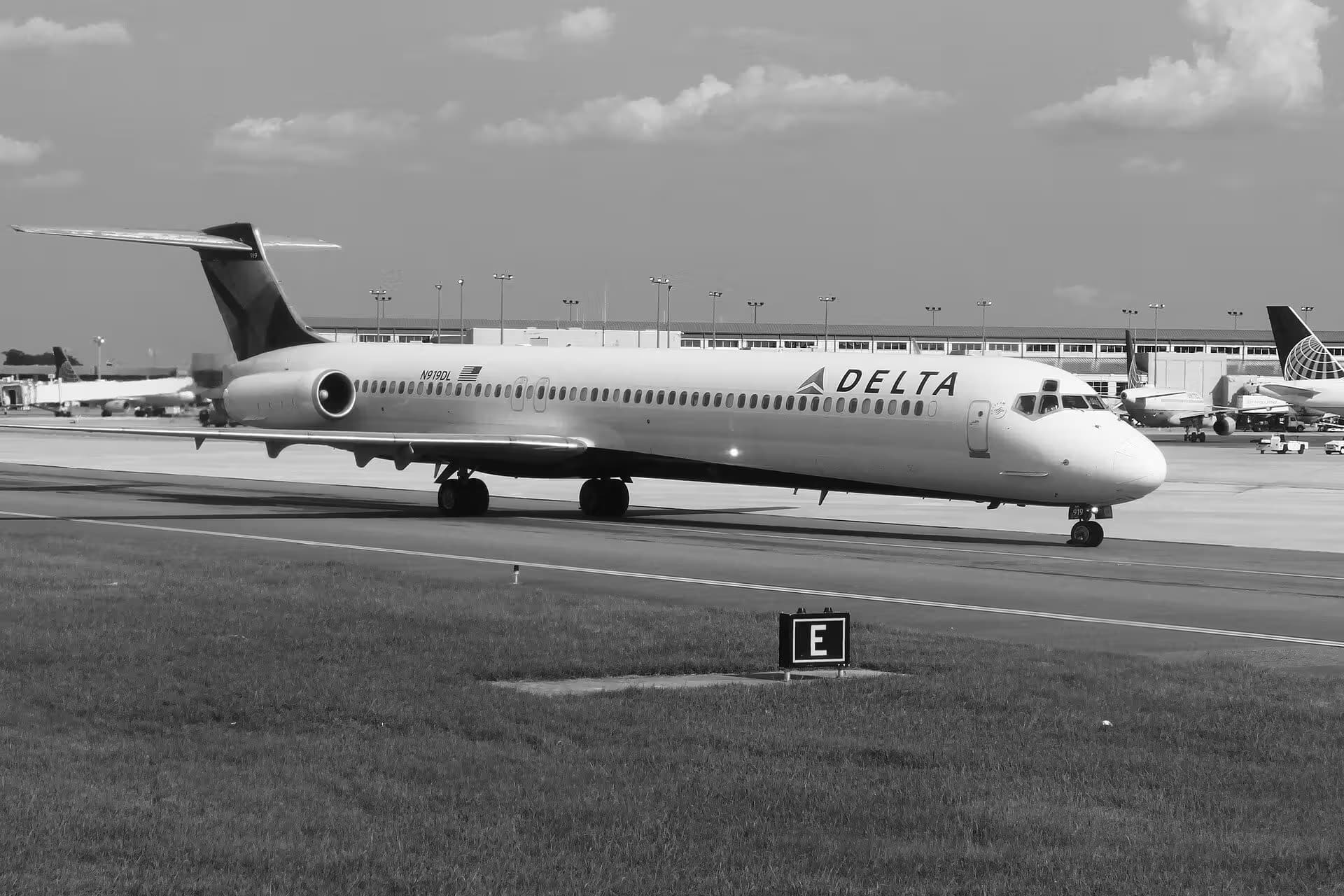 N919DL — Douglas