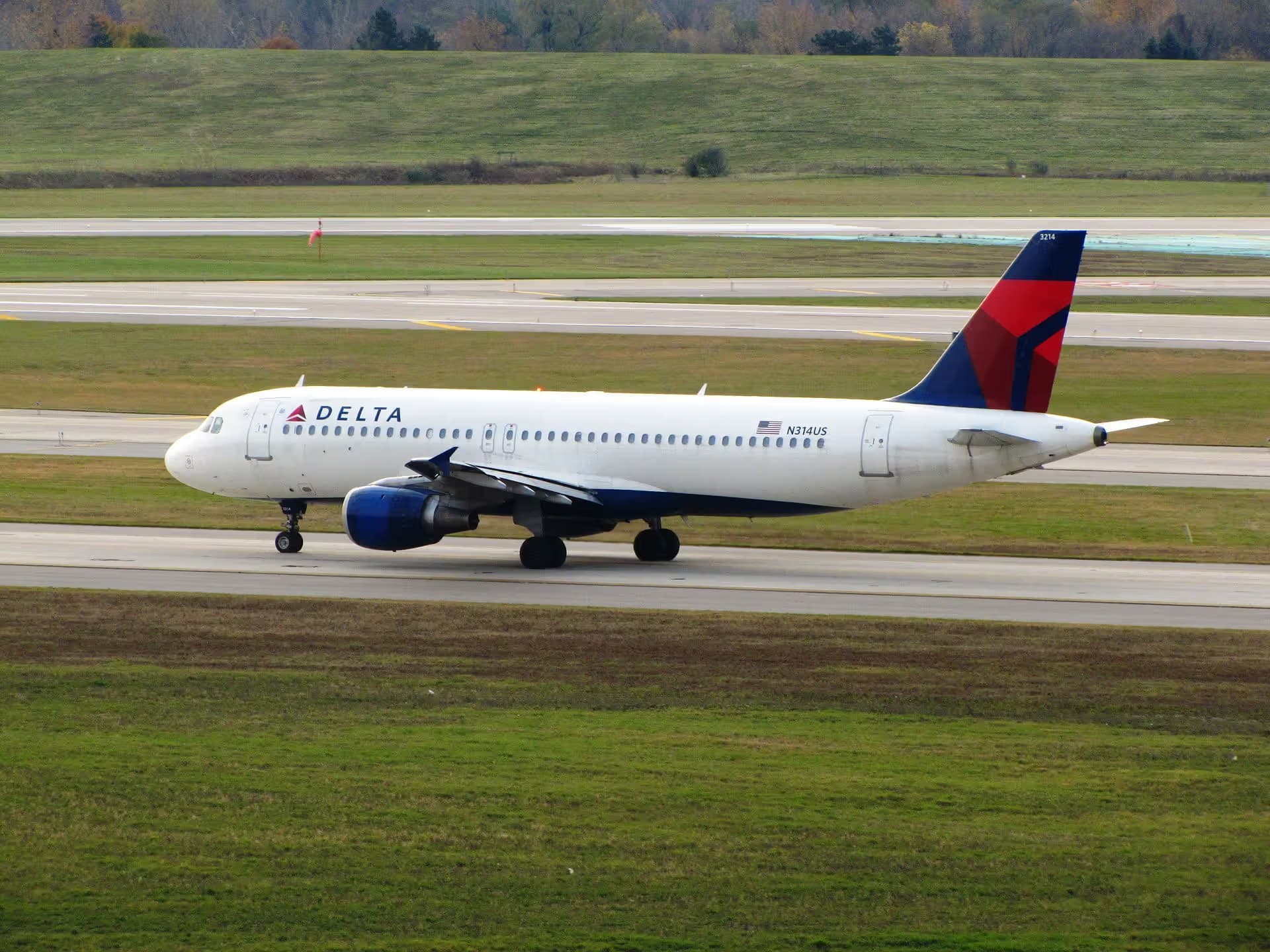 N314US — Airbus