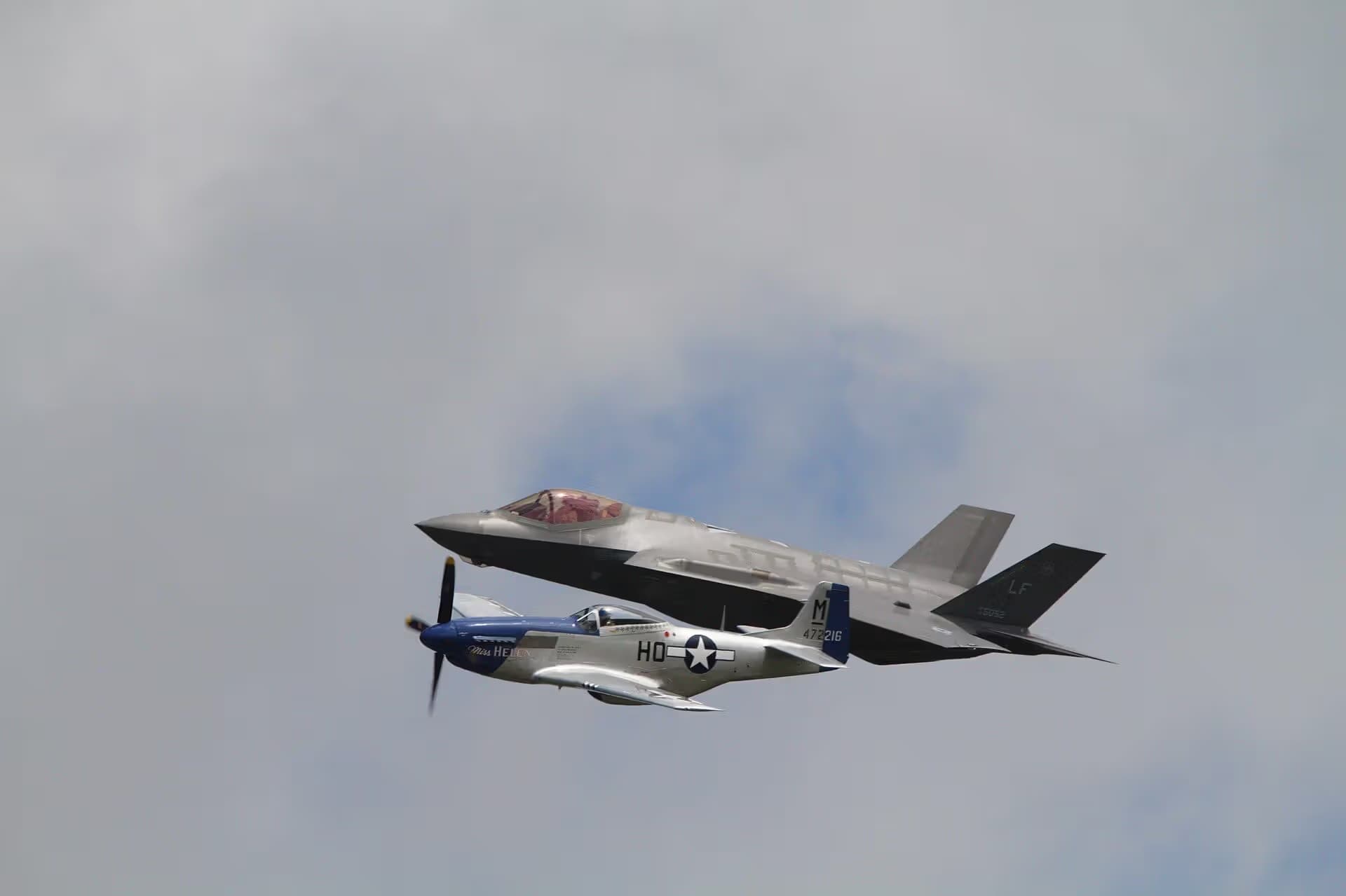 Unidentified — Warbird