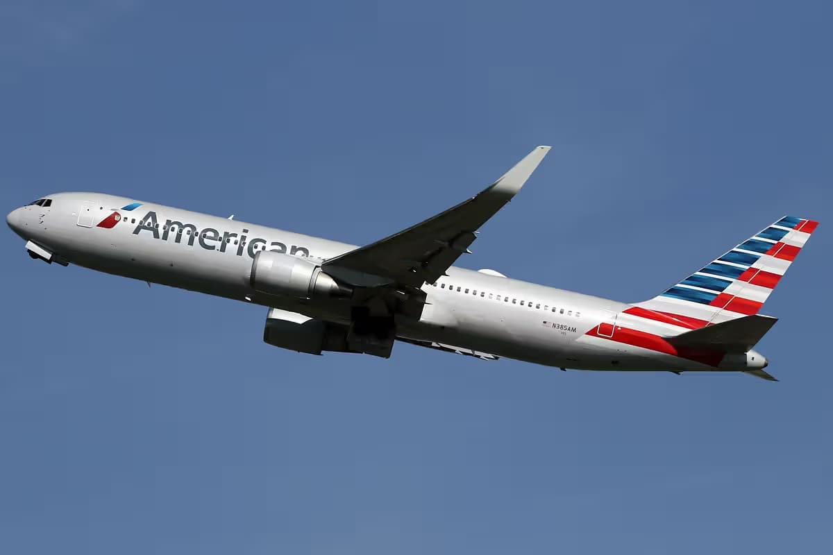 N385AM — Boeing