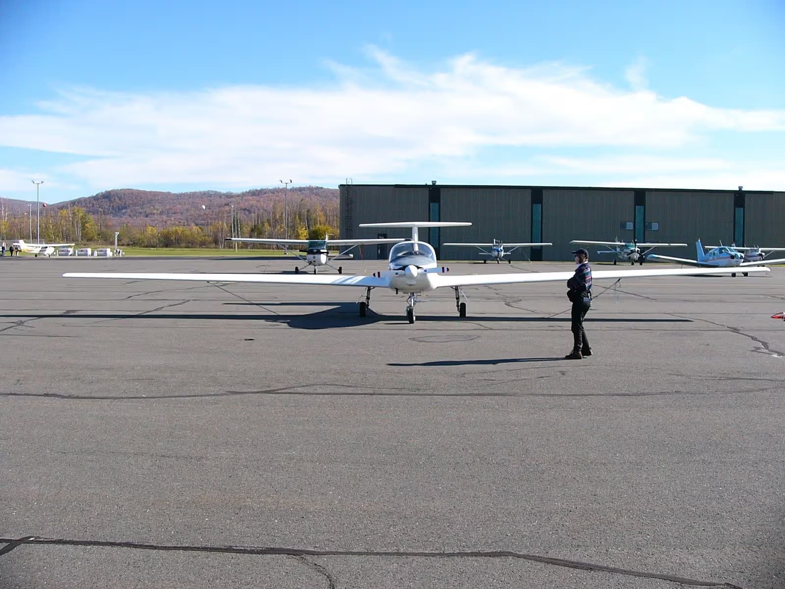 N13BH — Glider