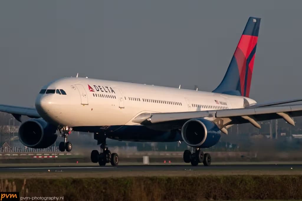 N856NW — Airbus