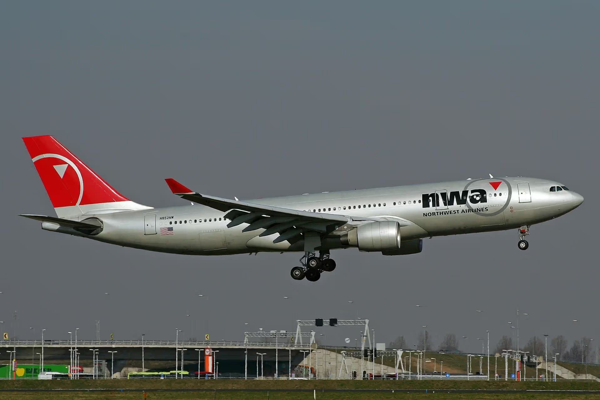 N852NW — Airbus