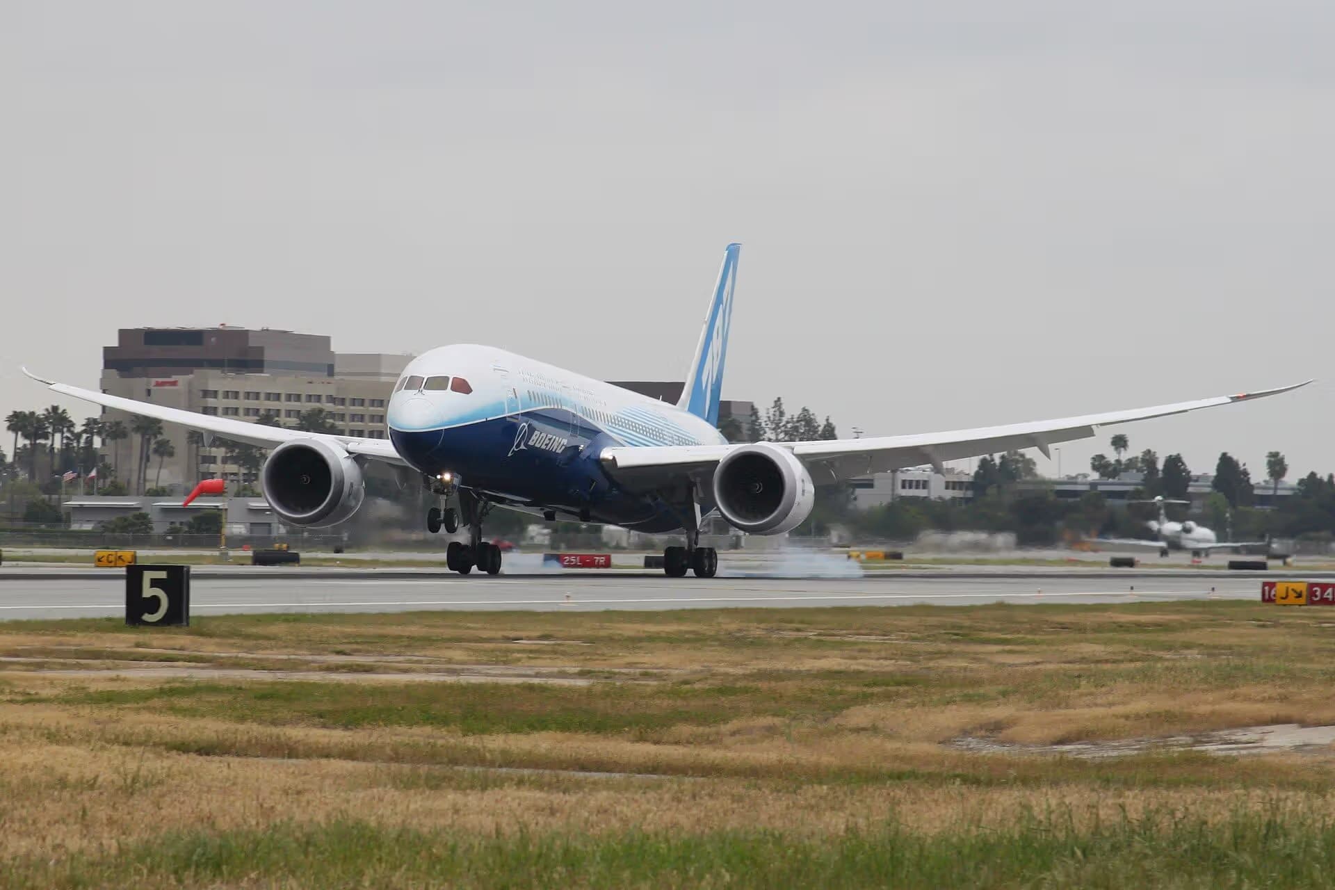 N787BX — Boeing