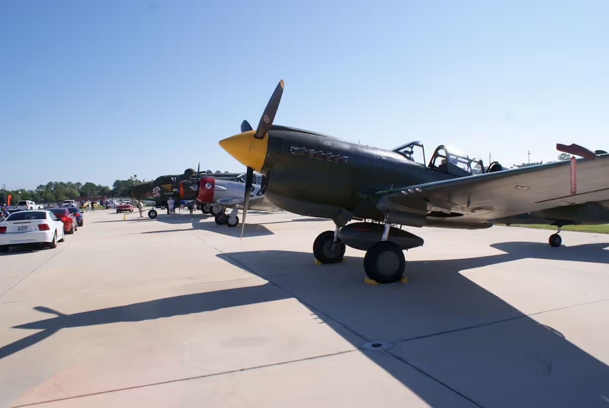 Unidentified — Warbird