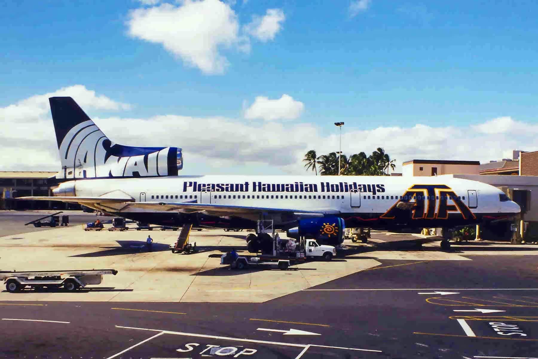 N192AT — Lockheed