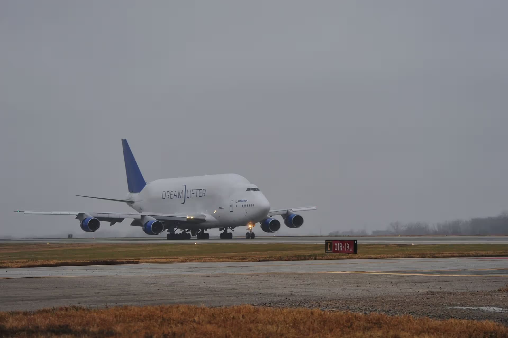 N780BA — Boeing at McConnell Air Force Base