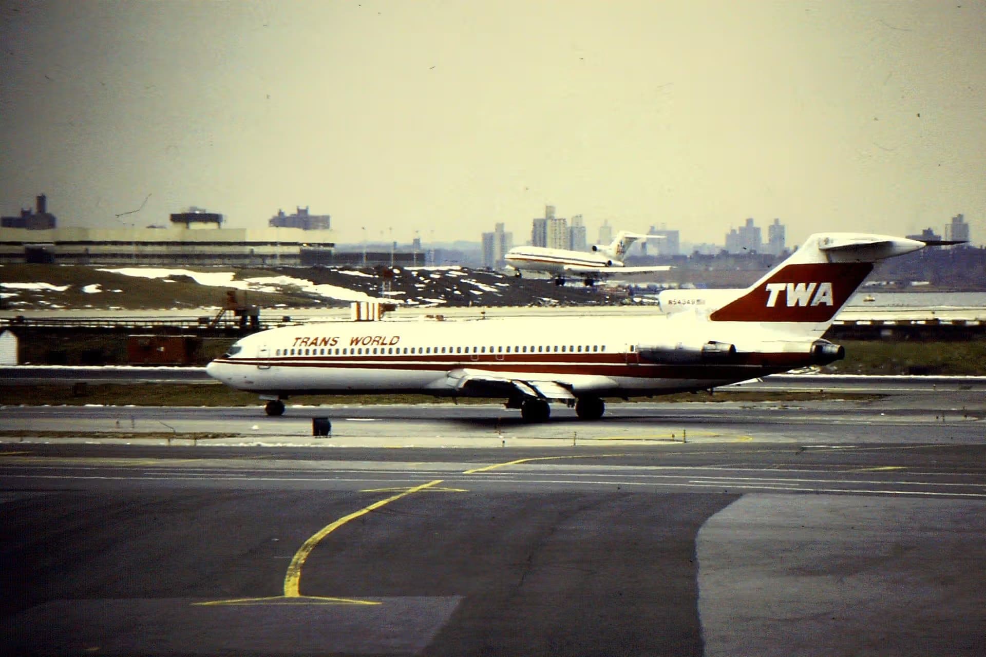N54349 — Boeing