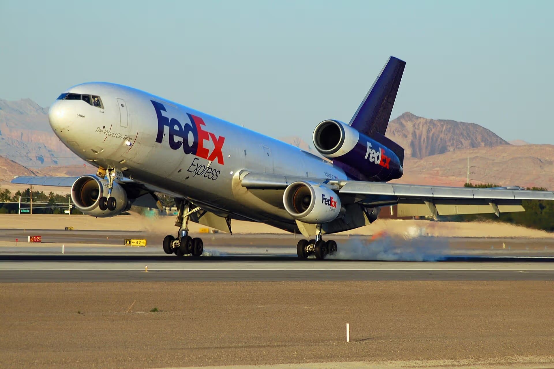 N390FE — Aircraft