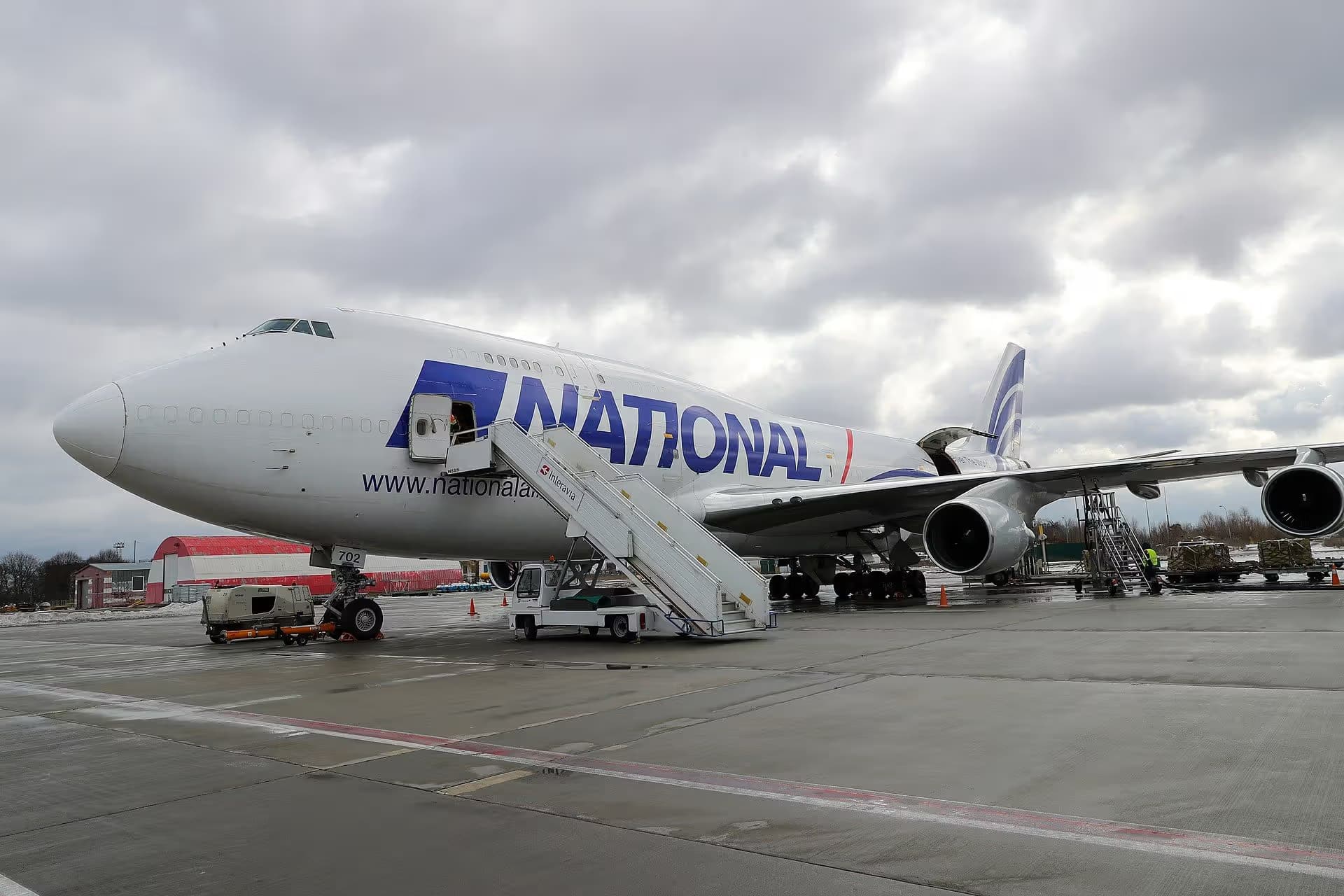 N702CA — Boeing
