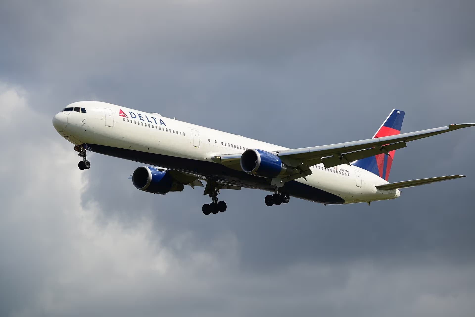N837MH — Boeing