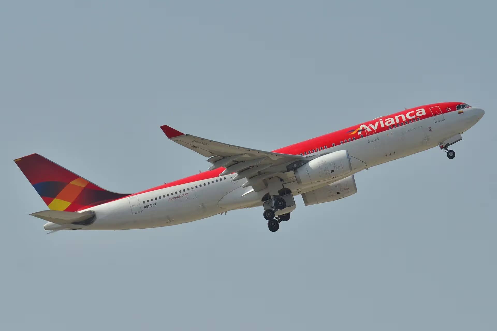 N969AV — Airbus