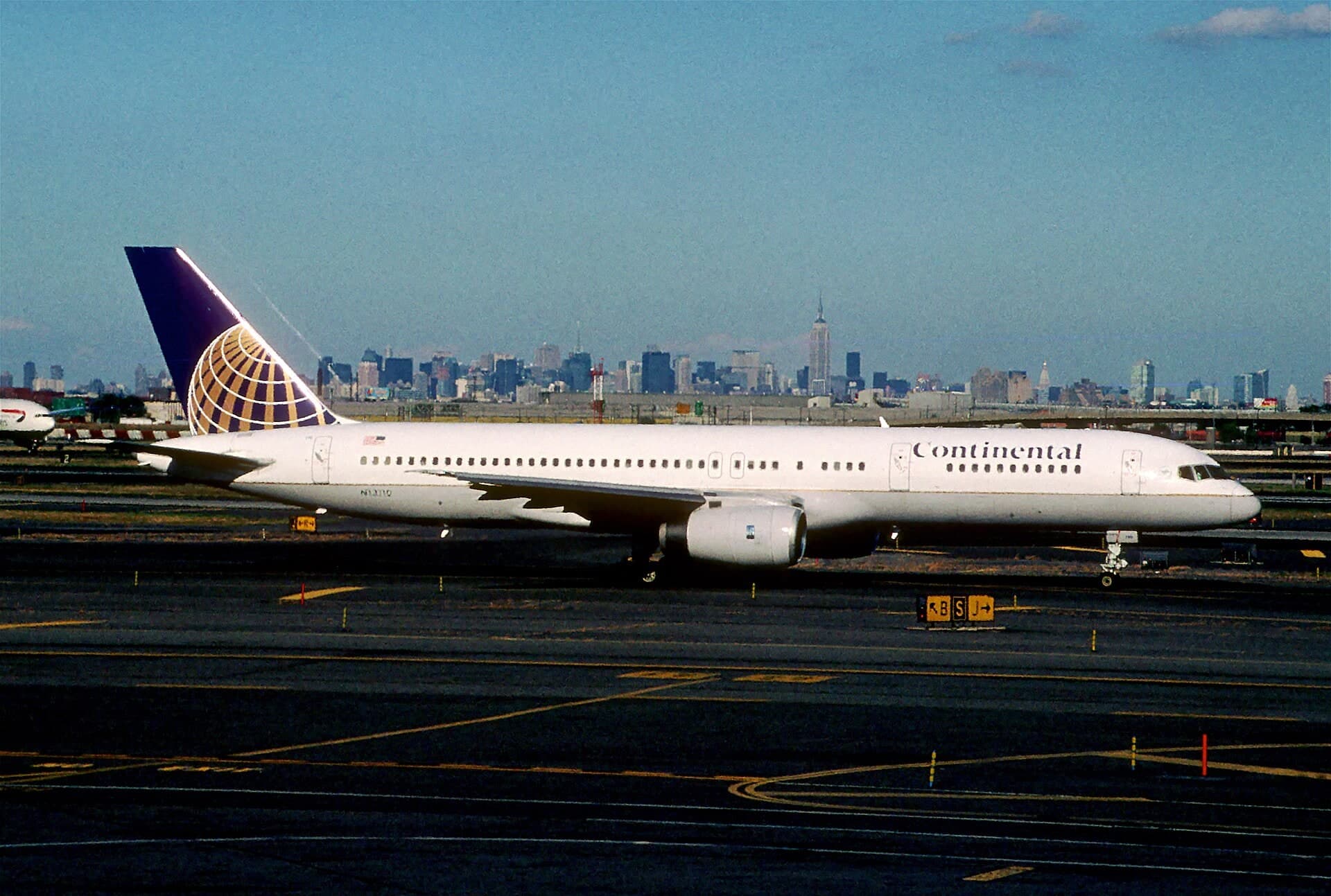 N13110 — Boeing