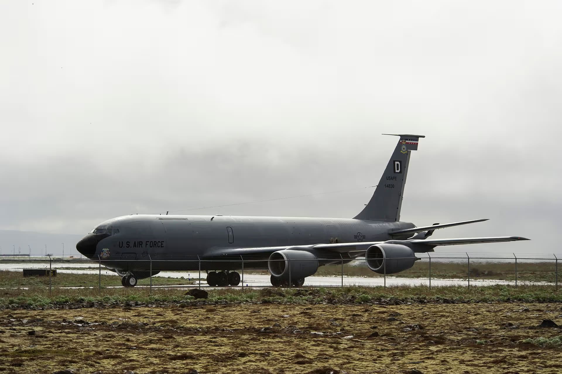 Unidentified — Aircraft