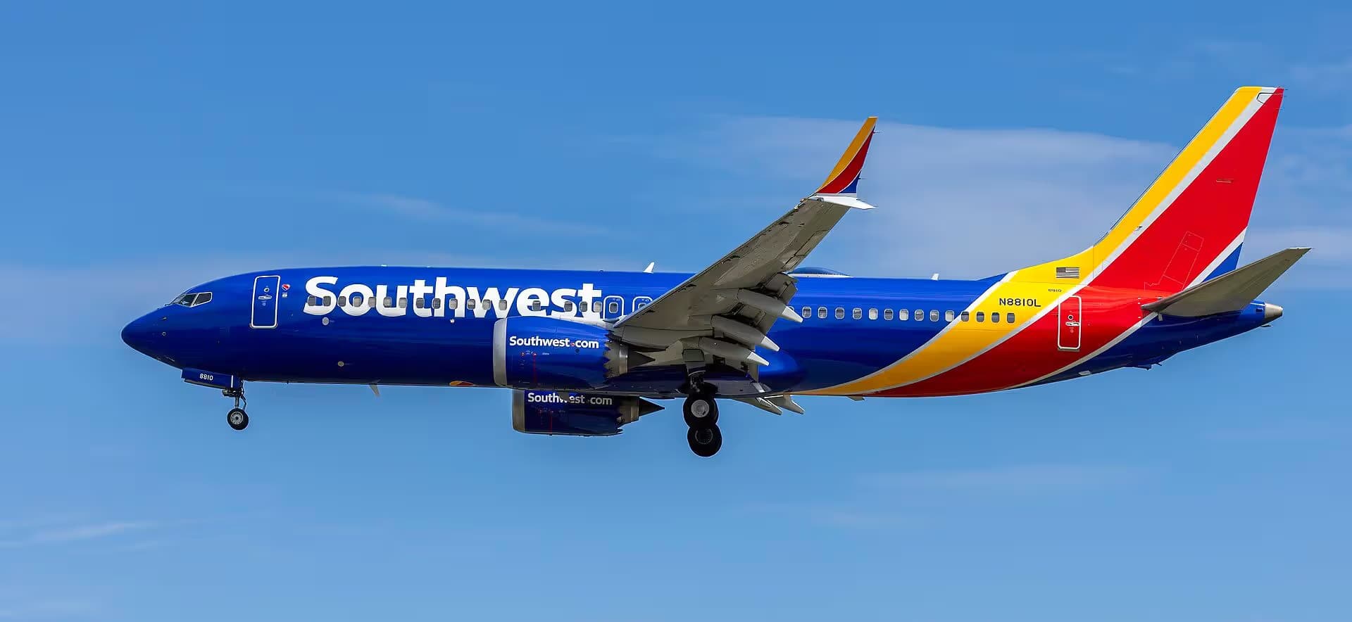 N8810L — Boeing
