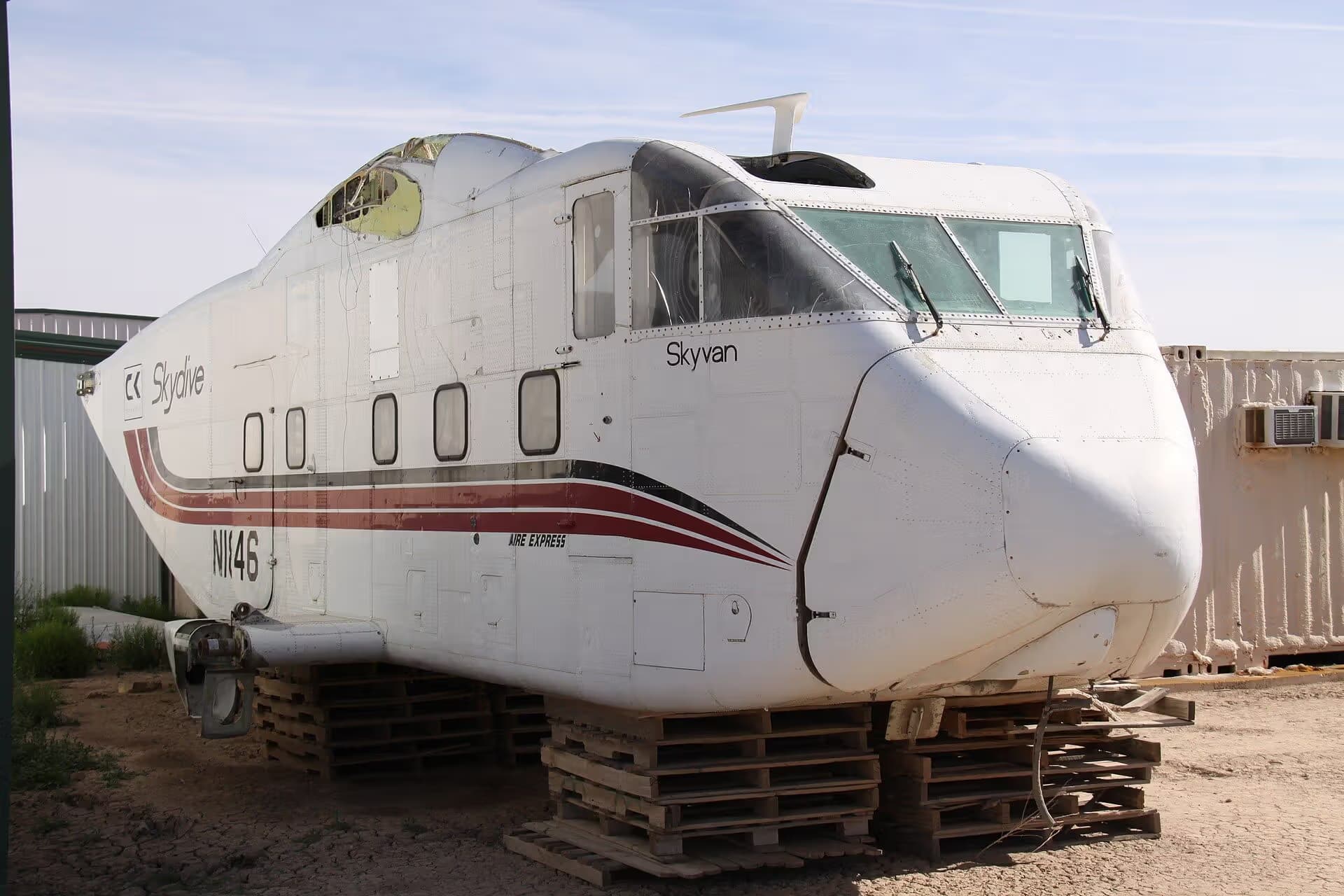 N1846 — Aircraft