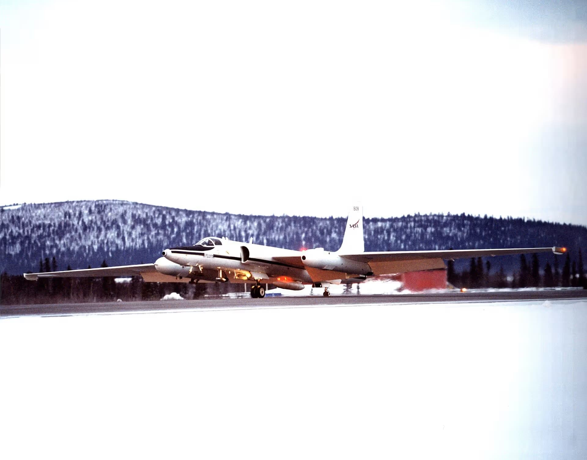 N809NA — Business jet