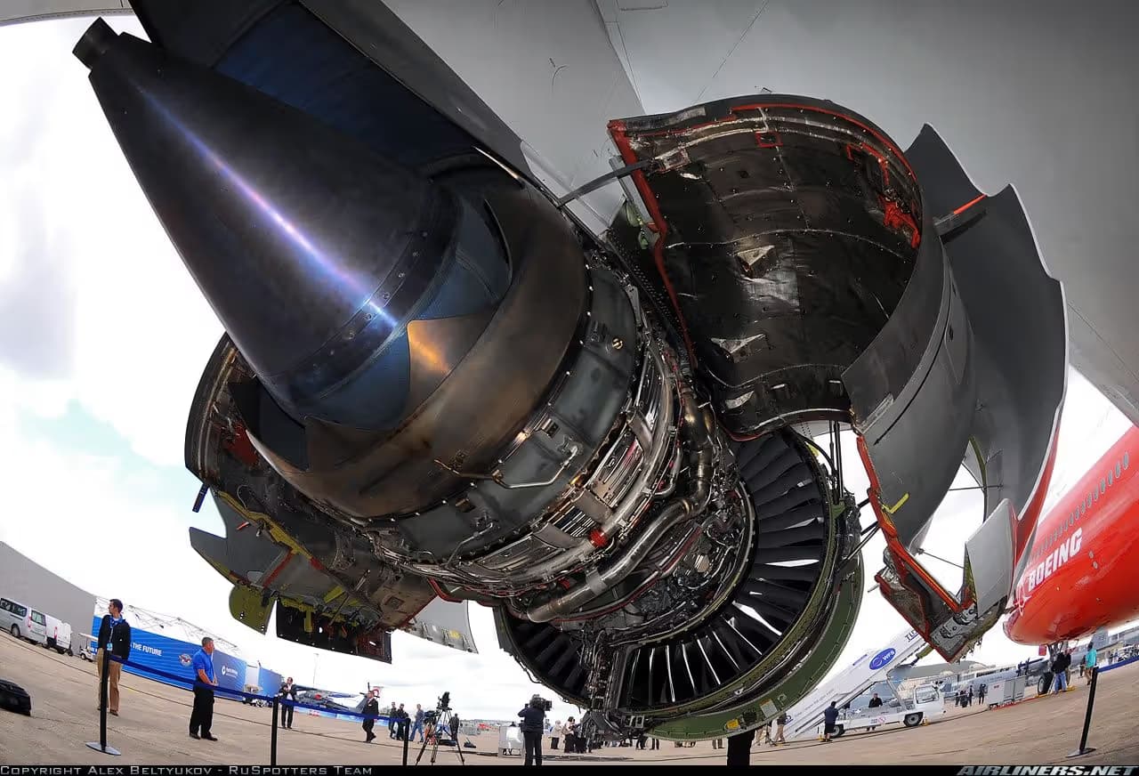 N6067E — Boeing