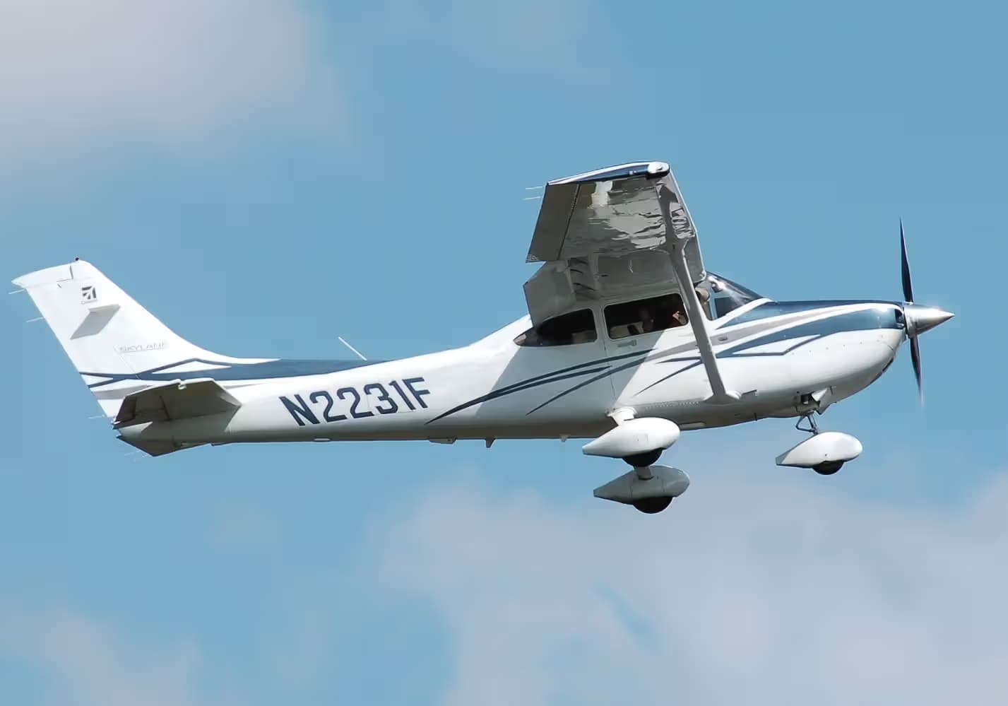 N2231F — Cessna