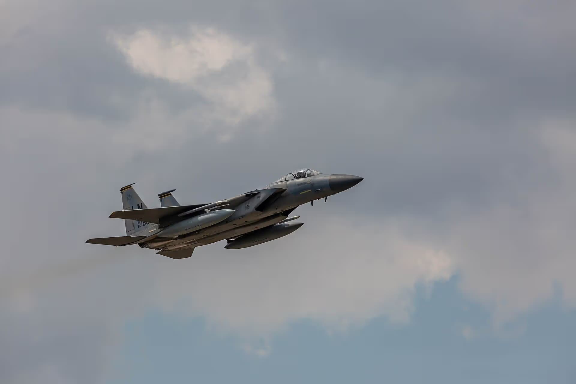 Unidentified — Aircraft