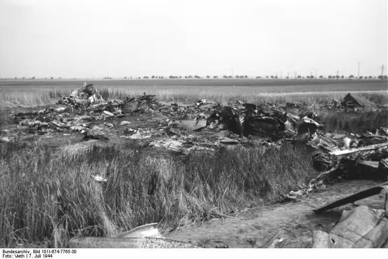 Unidentified — Aircraft