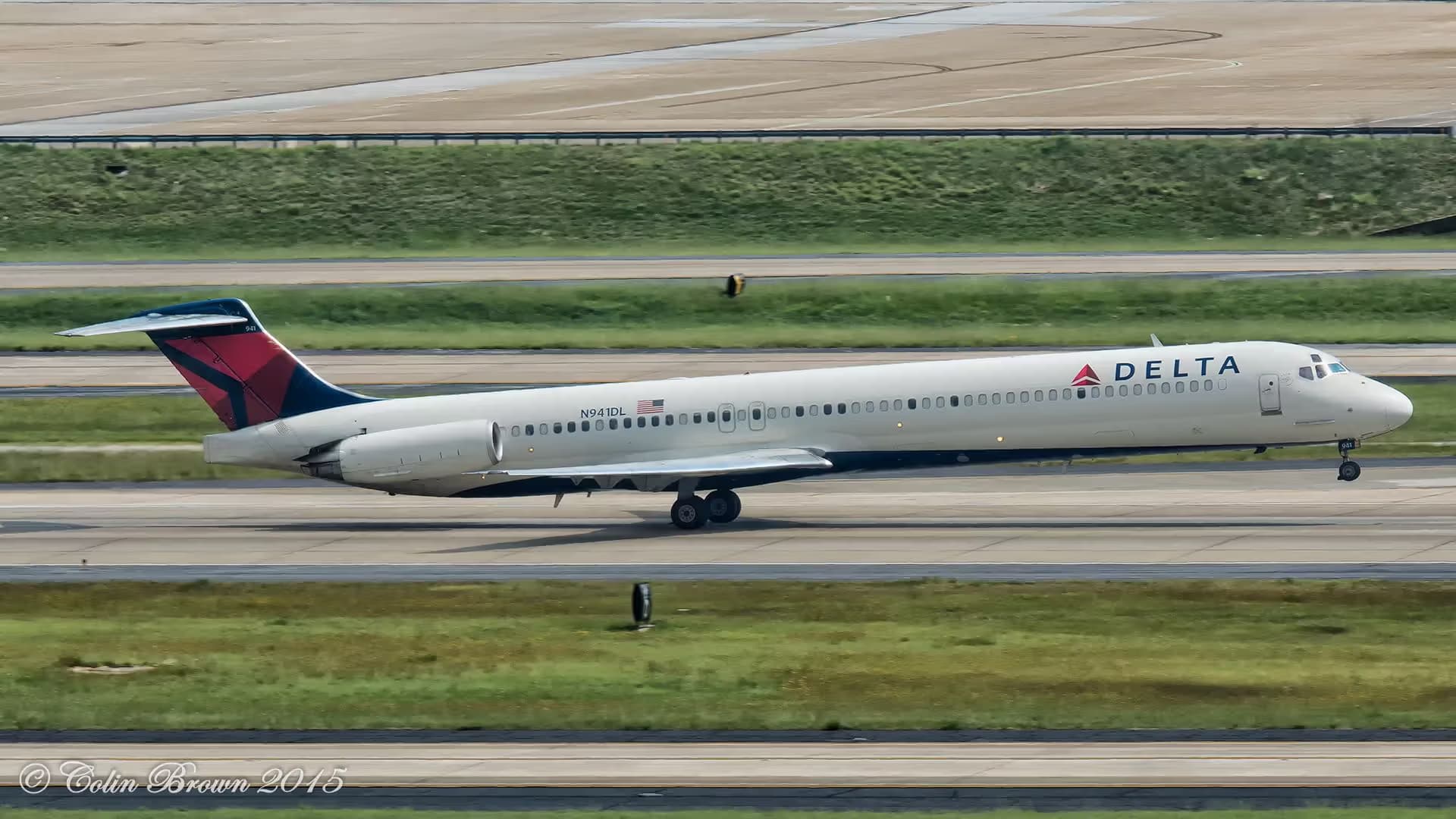 N941DL — Aircraft