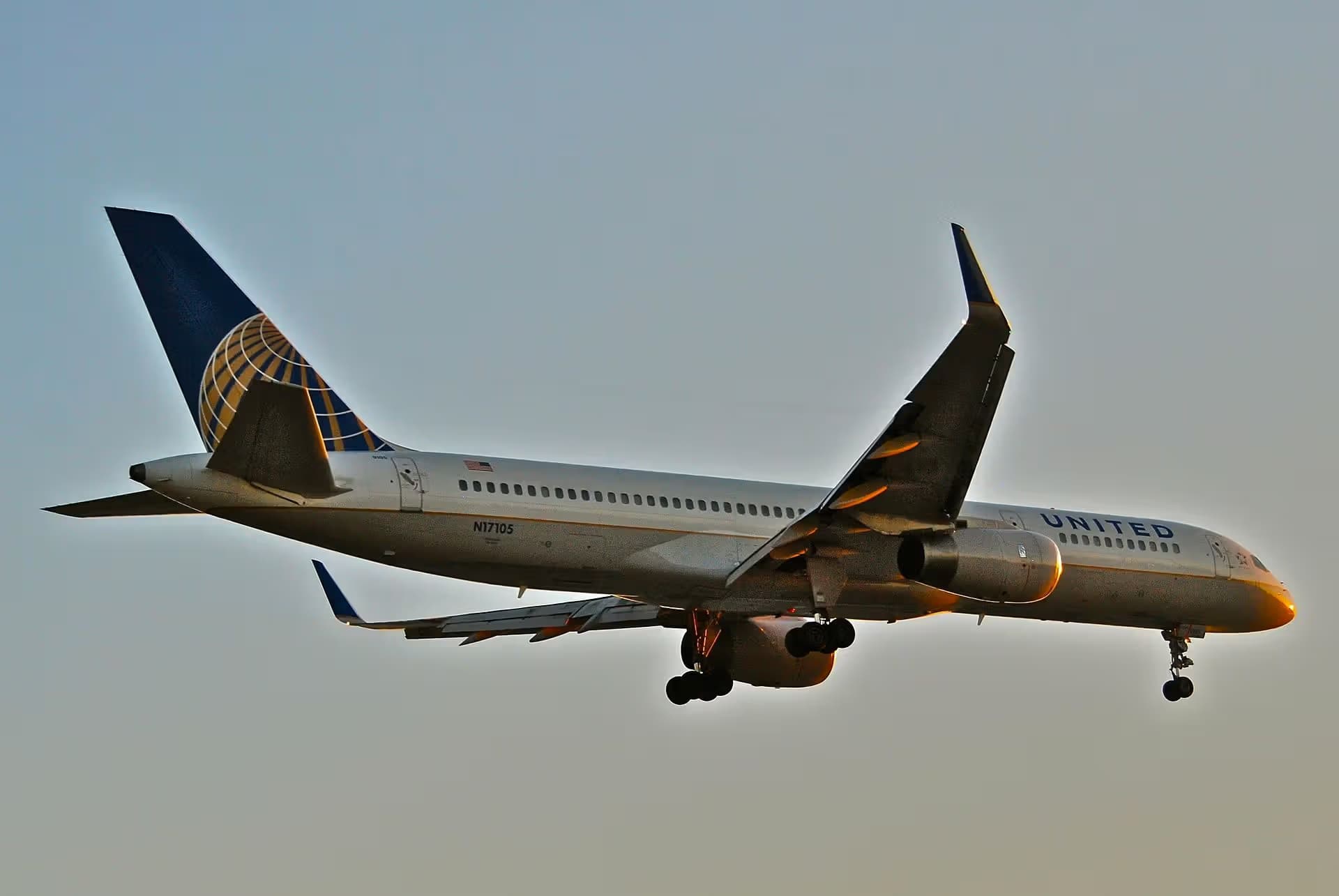 N17105 — Boeing