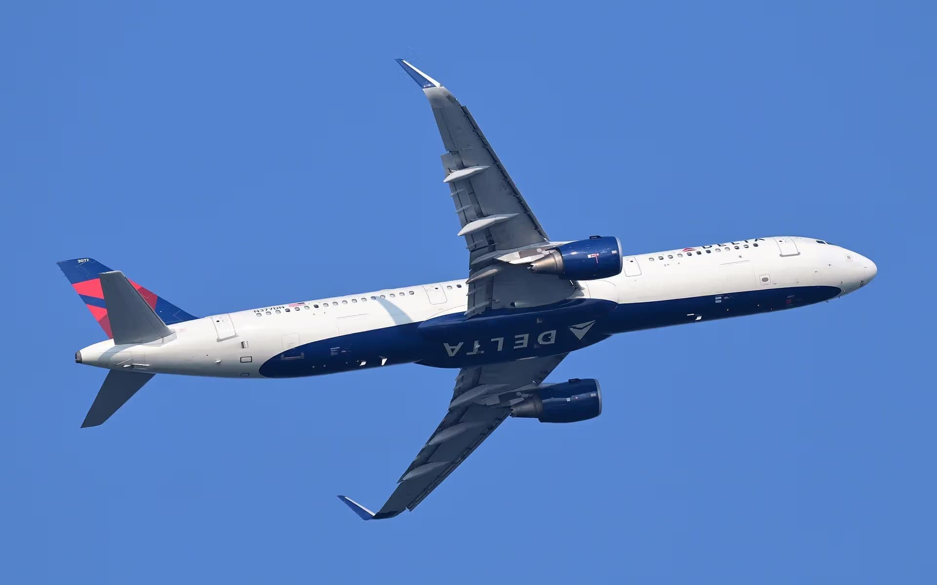 N377DN — Twin-engine aircraft