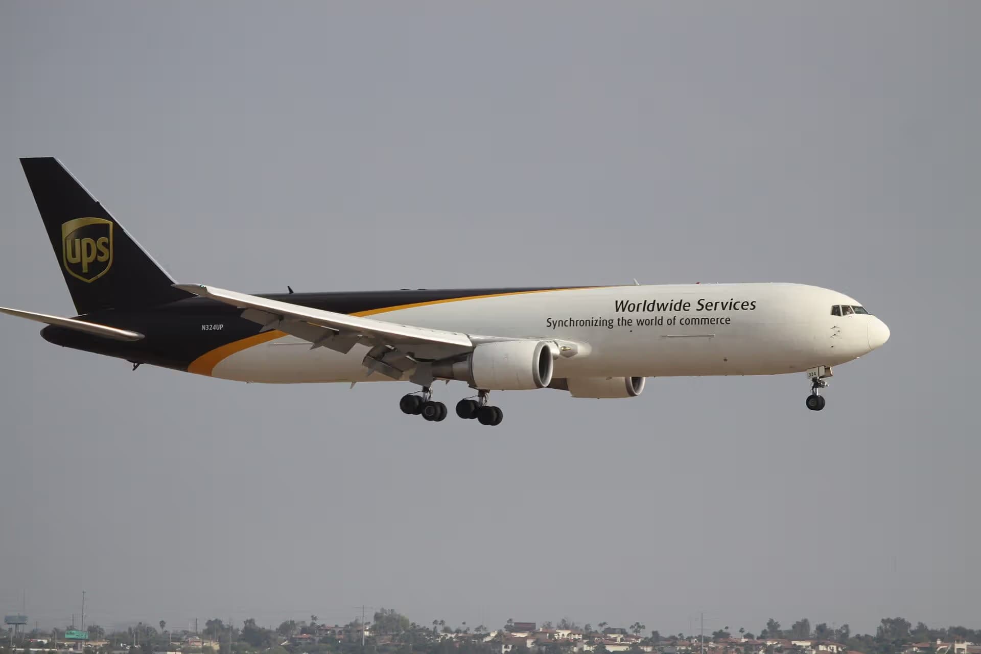N324UP — Boeing