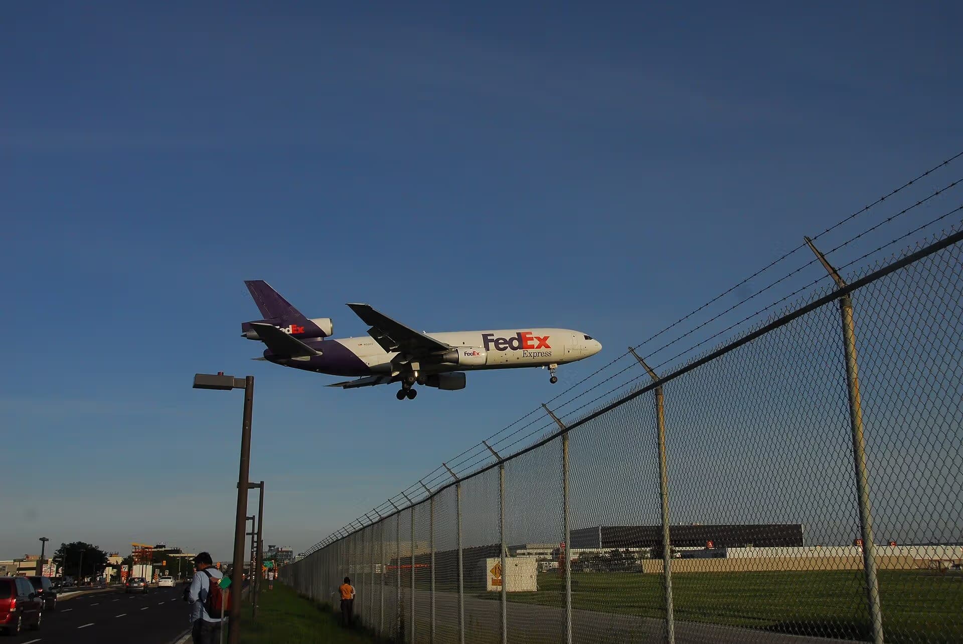 N321FE — Aircraft