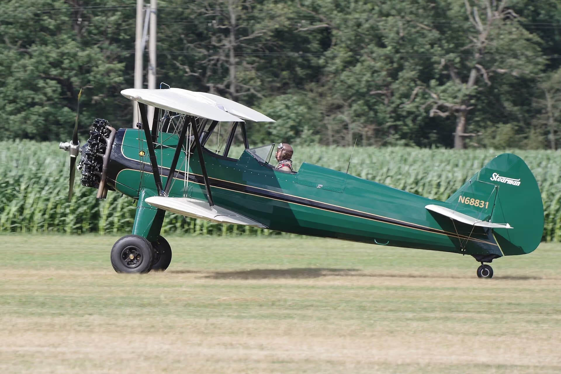 N68831 — Aircraft