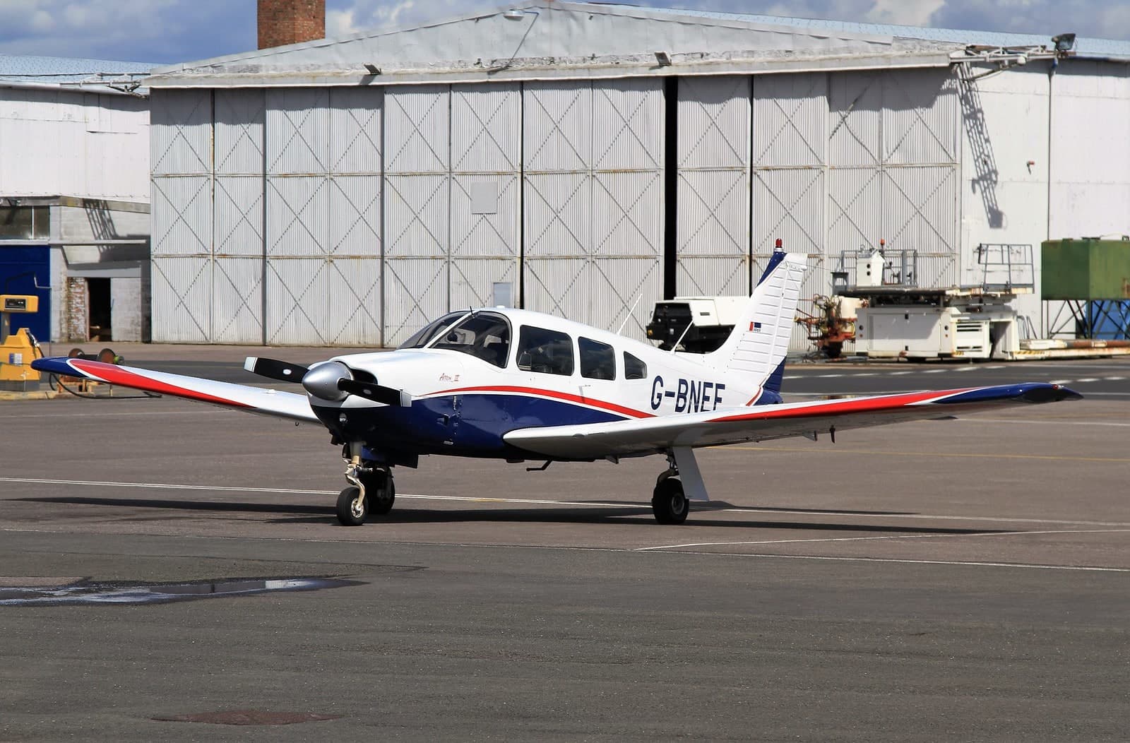 G-BNEE — Piper