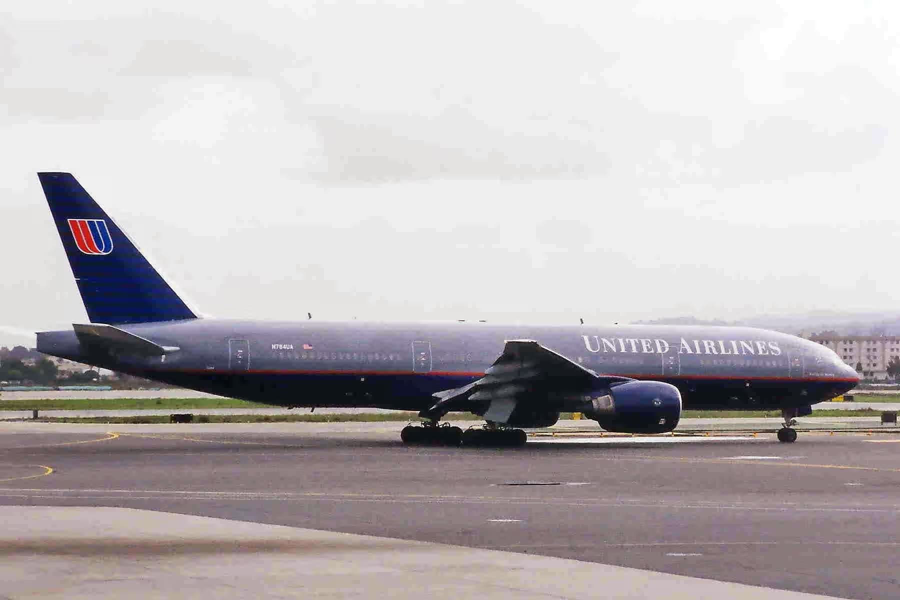 N784UA — Aircraft