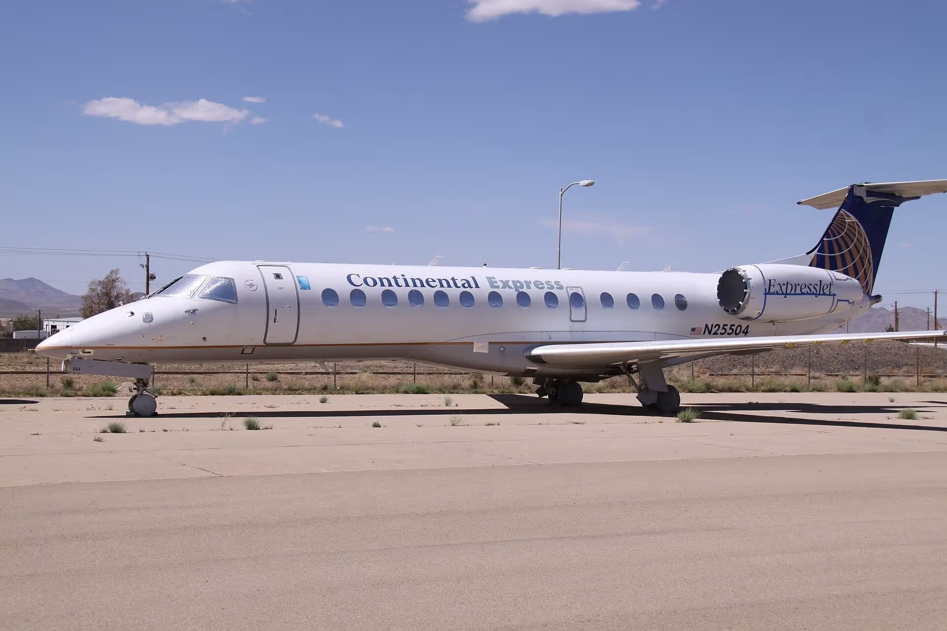 N25504 — Aircraft