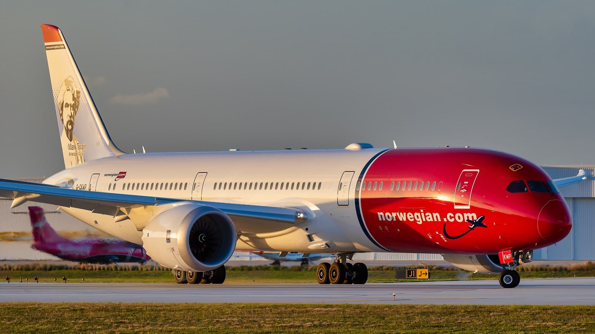 G-CKWP — Boeing