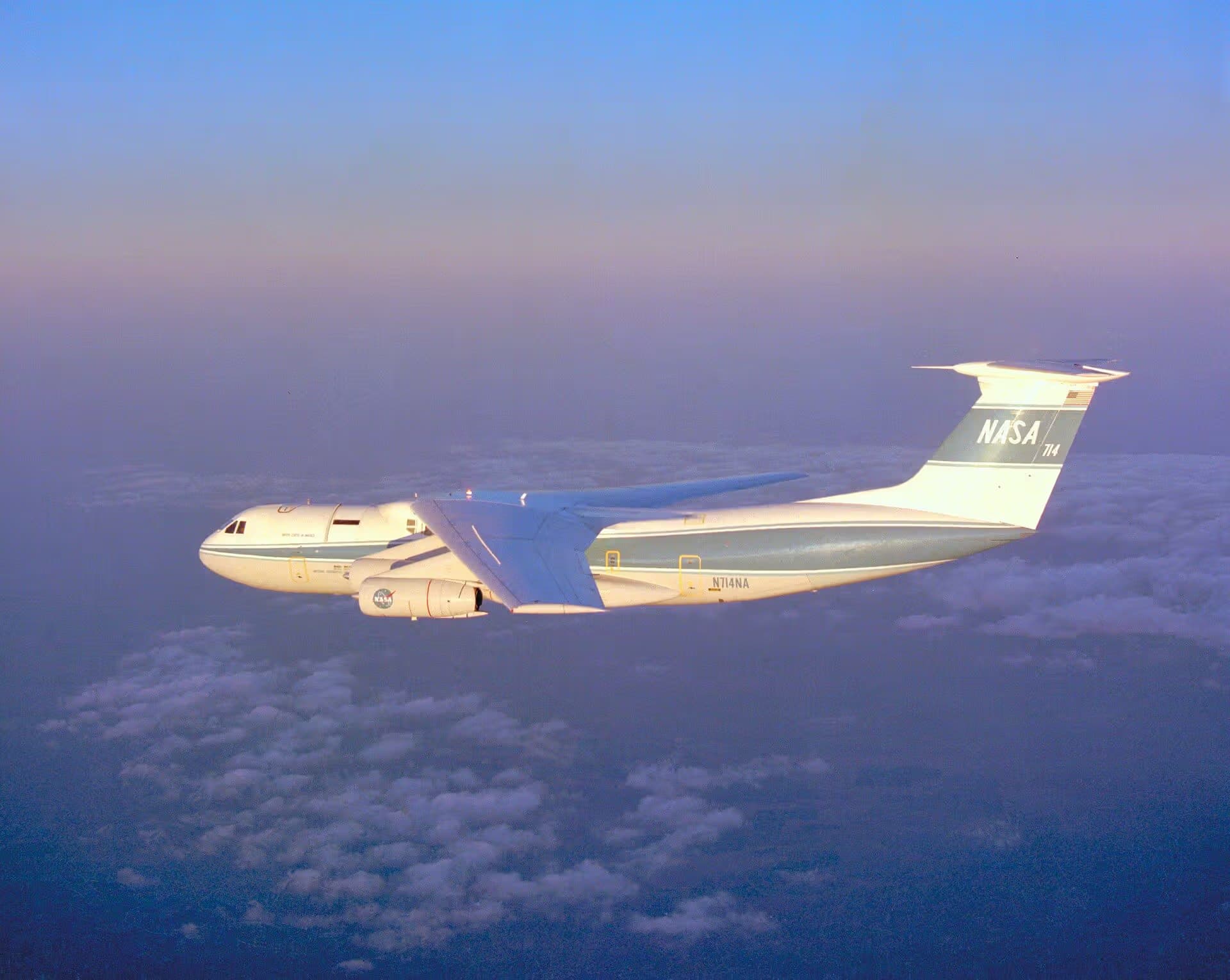 Unidentified — Lockheed