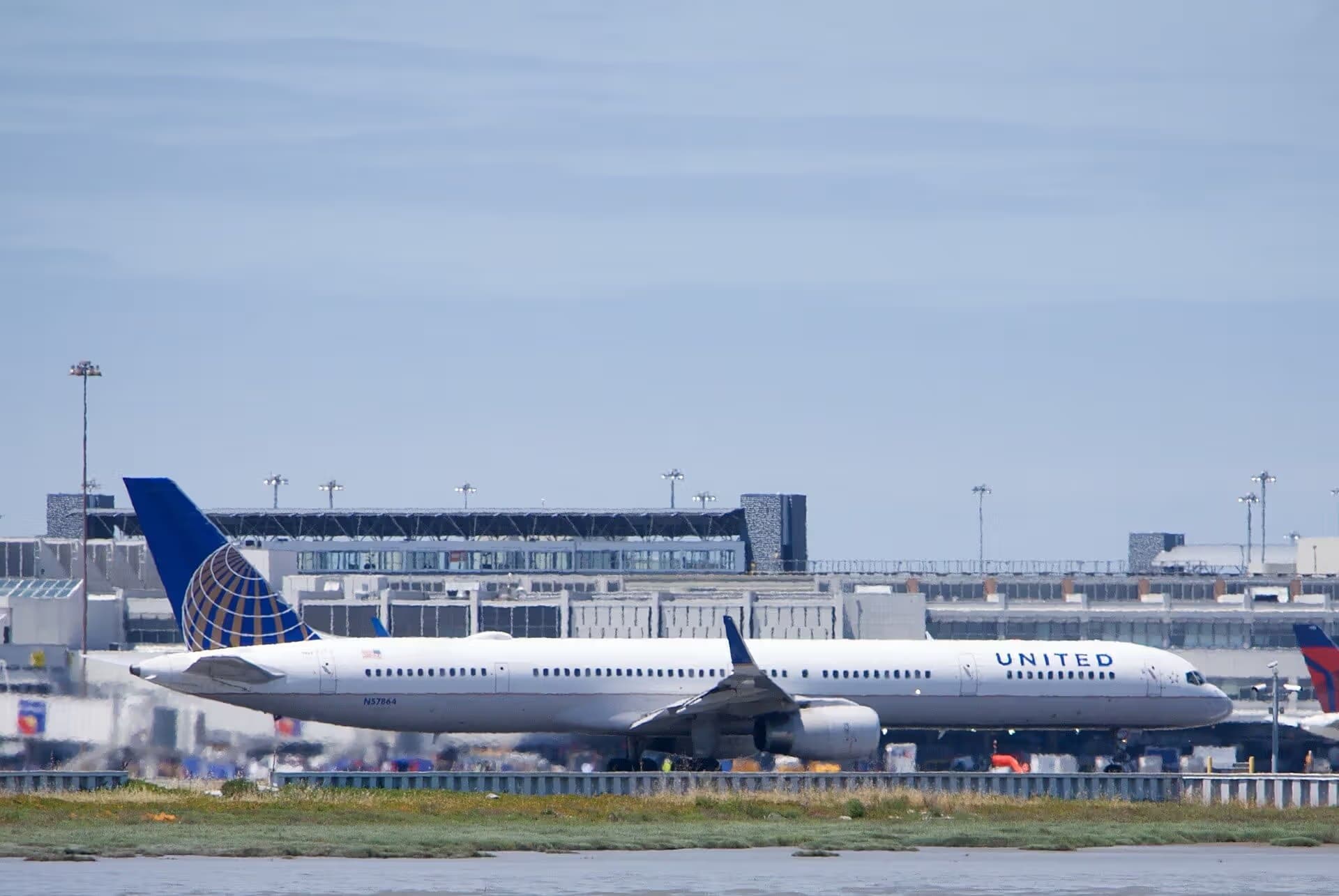 N57864 — Boeing