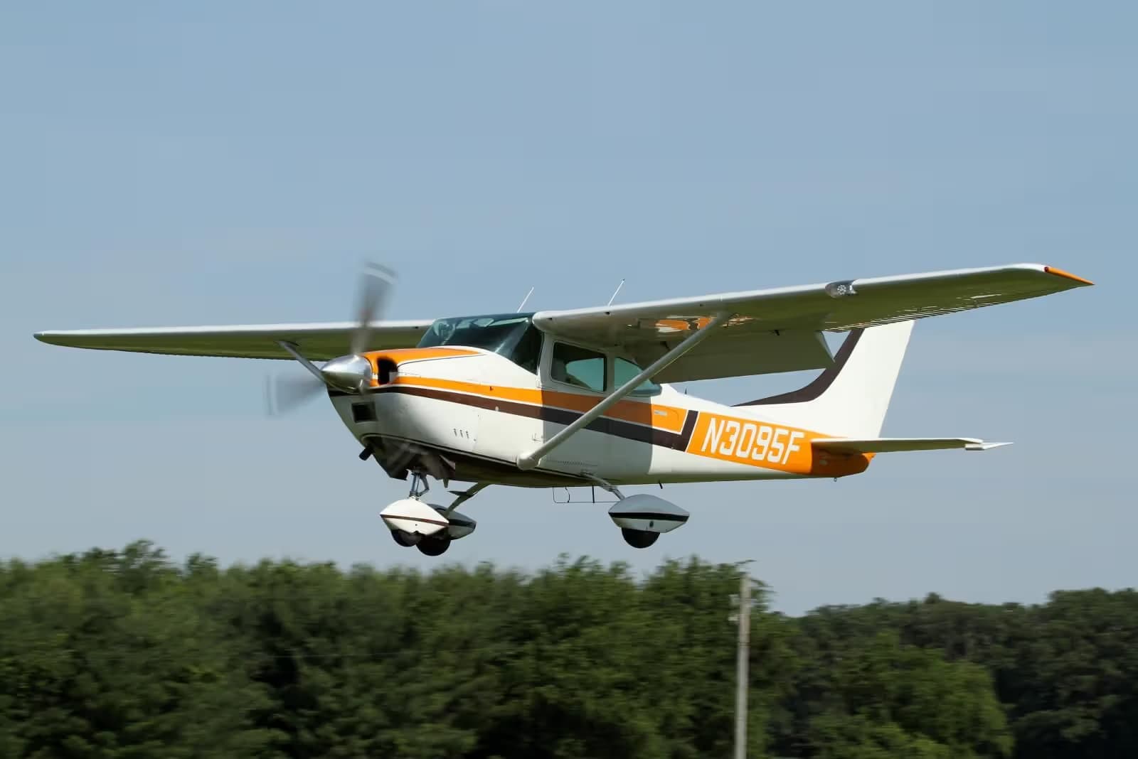 N3095F — Cessna